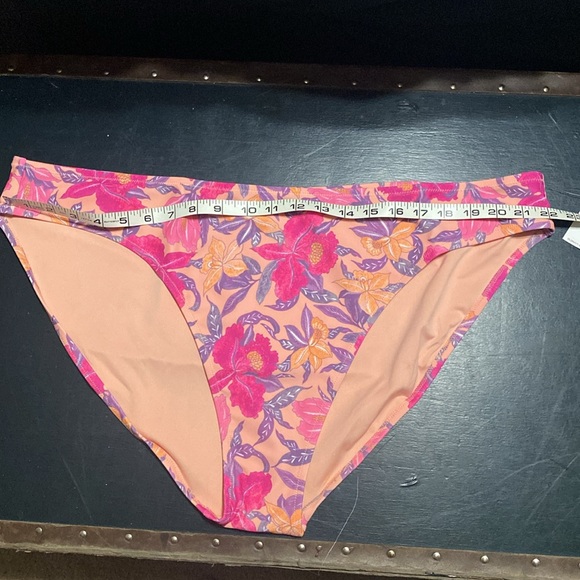 NWT Old Navy Low-Rise Classic Bikini Swim Bottoms for Women - Picture 6 of 6